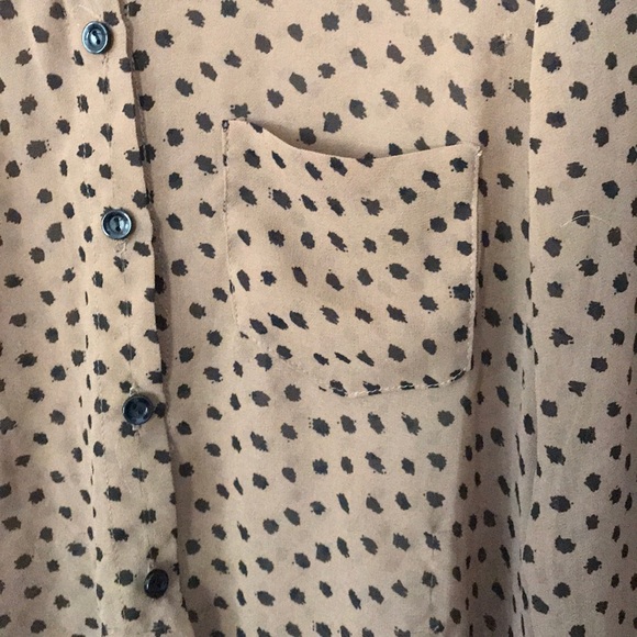 Timing brown button down - Picture 3 of 5